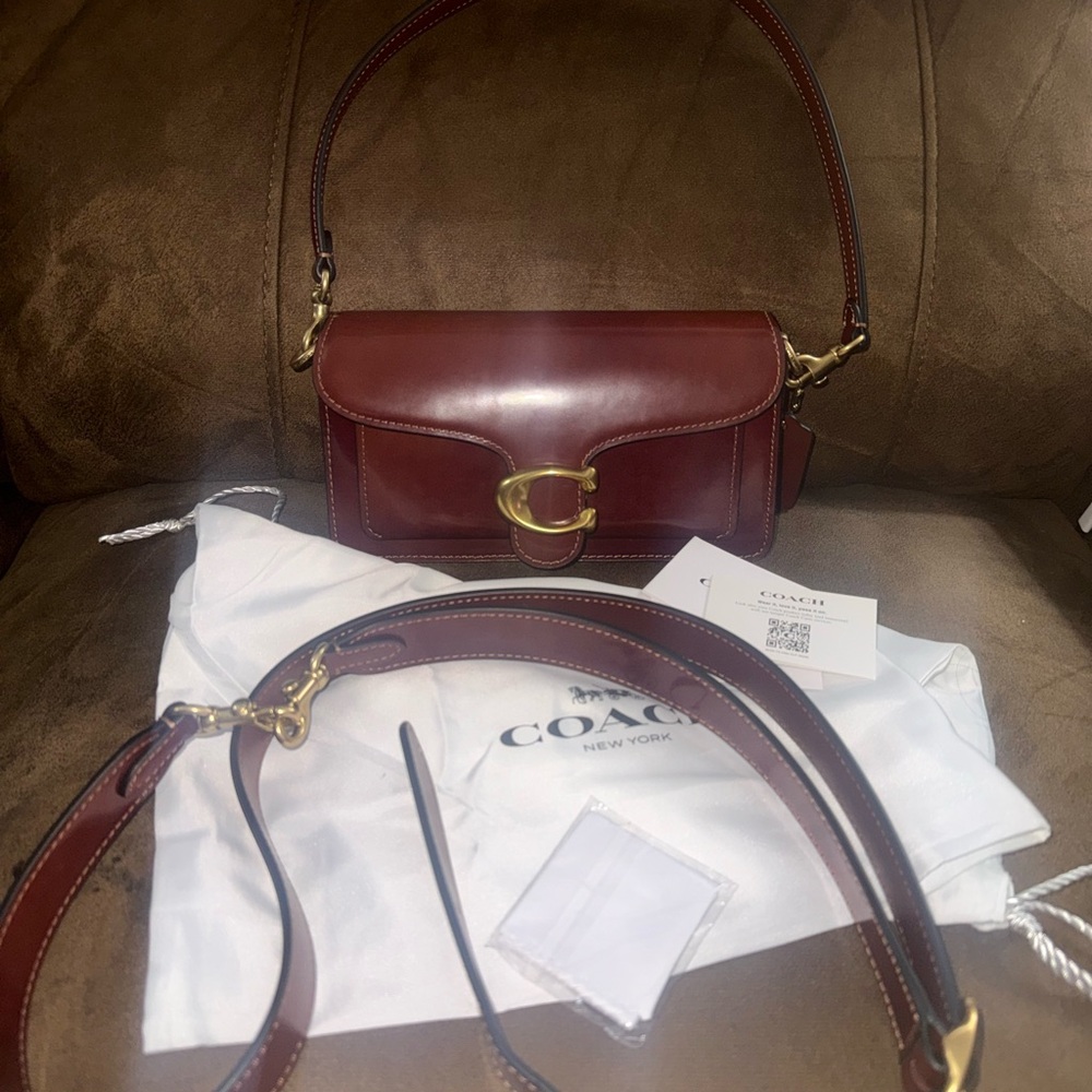 ****SOLD***Coach Tabby 20 Shoulder Bag/crossbody CW632 EUC